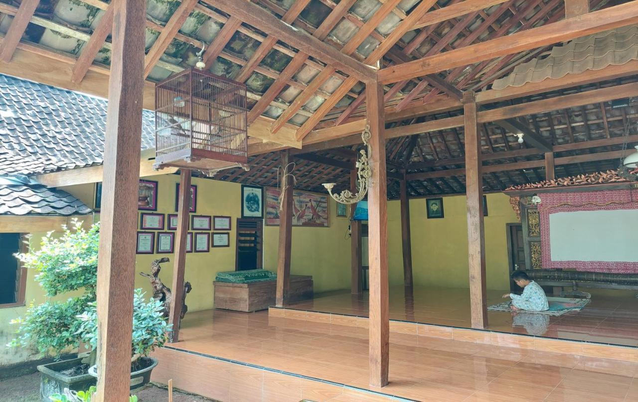 Nara Homestay Syariah Mangunan Luaran gambar