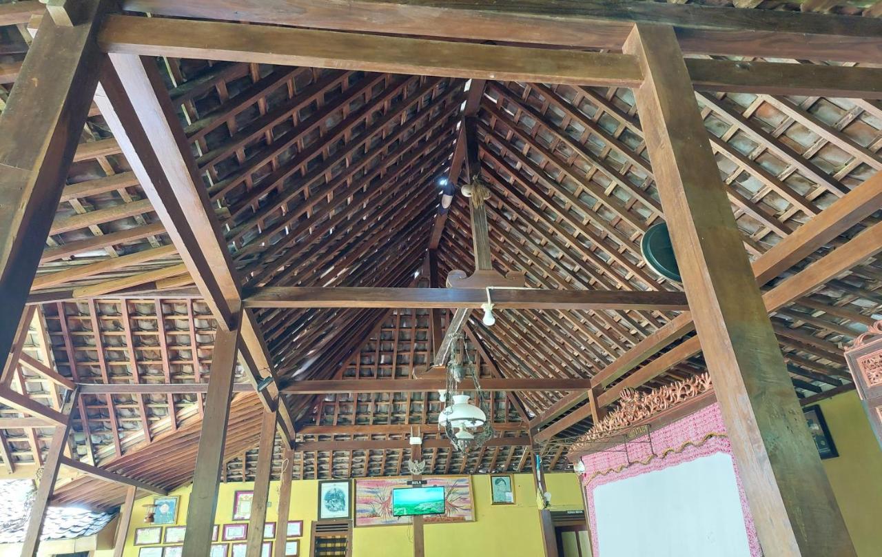 Nara Homestay Syariah Mangunan Luaran gambar