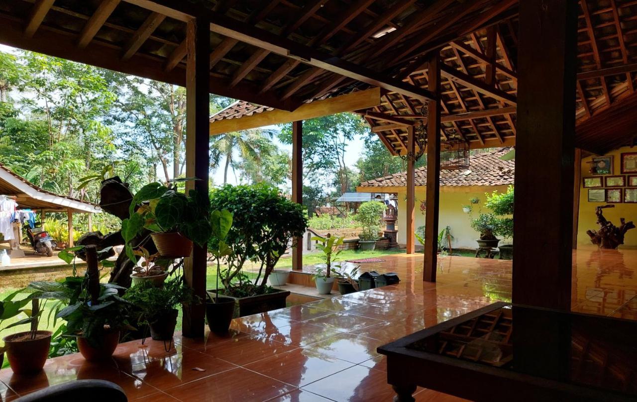 Nara Homestay Syariah Mangunan Luaran gambar